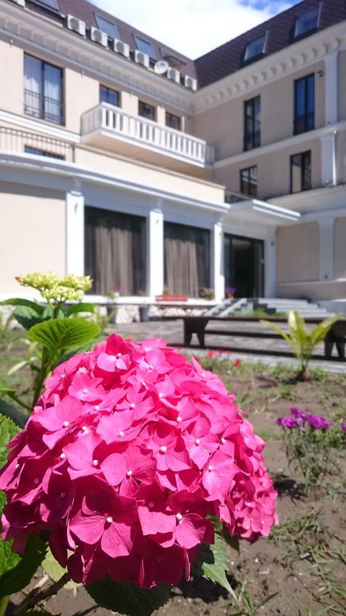 Spa Hotel Karakas Сухумі Екстер'єр фото